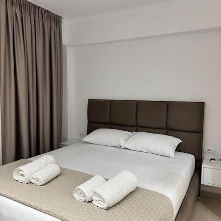 Studio Taraj Εξαμίλιο Εξωτερικό φωτογραφία